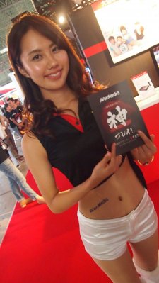 Babes mobiles smartphones tablette jeux independants TGS 2013 Tokyo Game Show 22.09 (55)