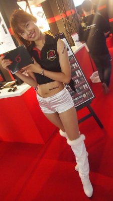 Babes mobiles smartphones tablette jeux independants TGS 2013 Tokyo Game Show 22.09 (56)