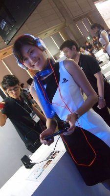 Babes Sony Computer Entertainment TGS 2013 Tokyo Game Show 22.09 (8)