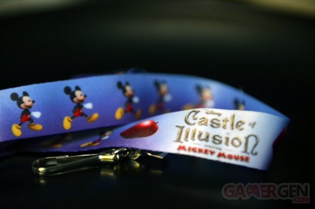  Castle of Illusion Starring Mickey Mouse concours Lanyards (5)