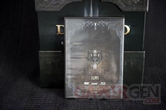 Diablo-III-Reaper-of-Souls-unboxing-0024