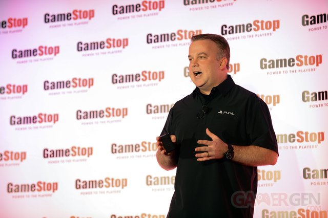 GameStop Vegas 2013sean-coleman