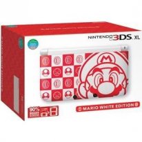 Nintendo 3DS XL Mario White Edition 2