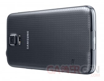 rendu-visuel-Samsung-Galaxy-S5-charcoal-black-noir (16)