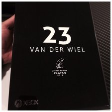 Xbox-One-Zlatan-Limited-Edition_1
